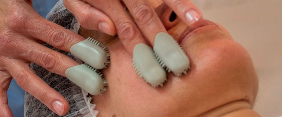 Técnica de masaje bioregenerante facial de Pilar Correcher